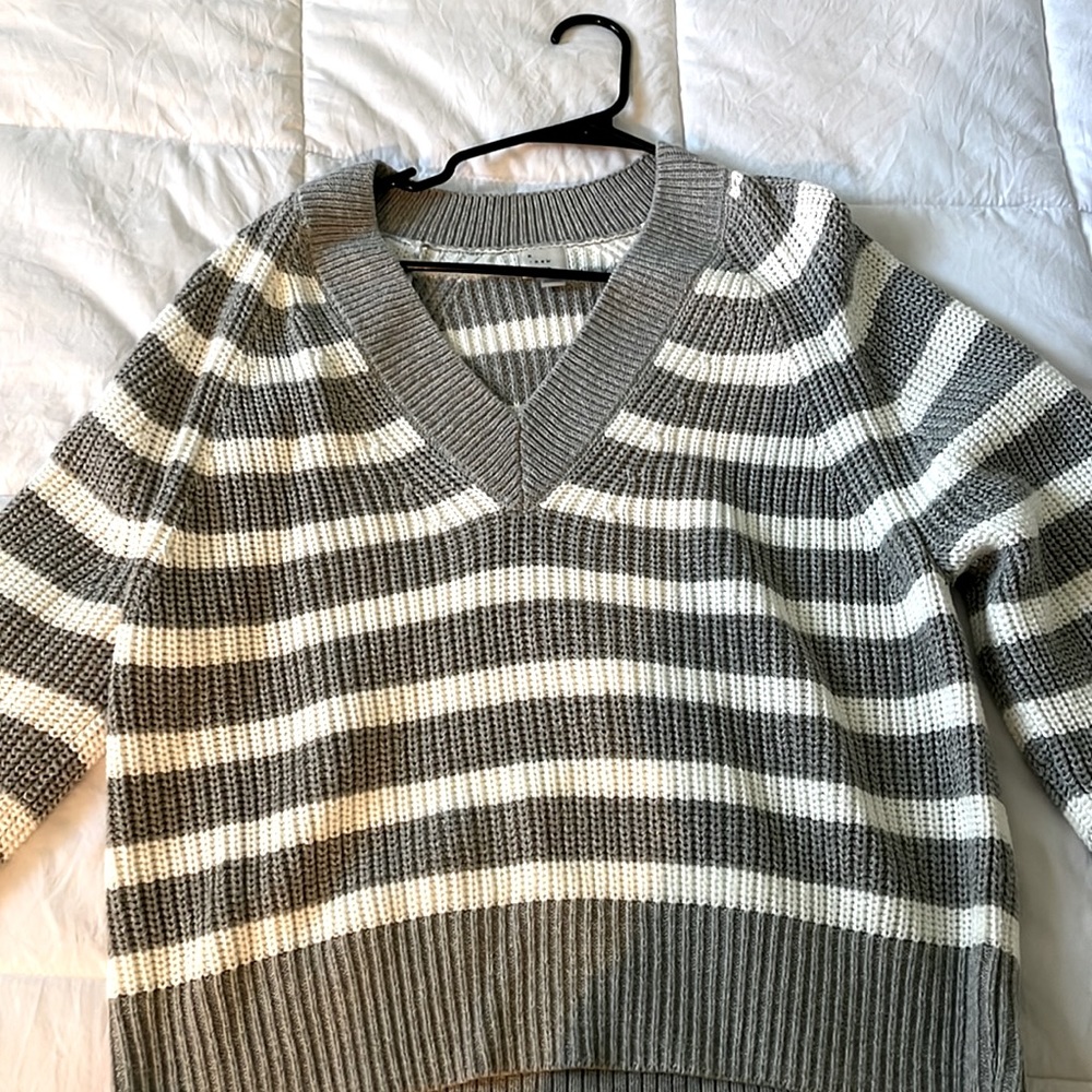 Long sleeve sweater